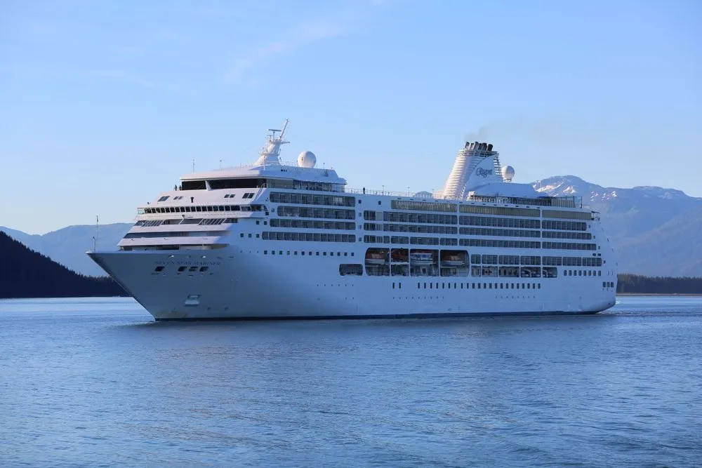Temporada de cruzeiros 2026/27: mais navios, mais roteiros e uma nova companhia no mar